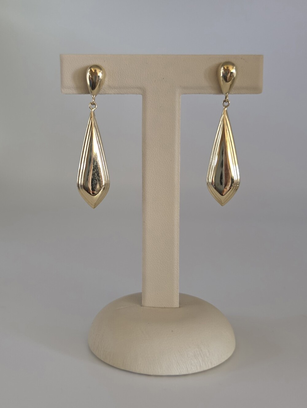 14k Yellow Gold Elongated Teardrop Art Deco Style Dangle Earrings - Picture 7 of 13
